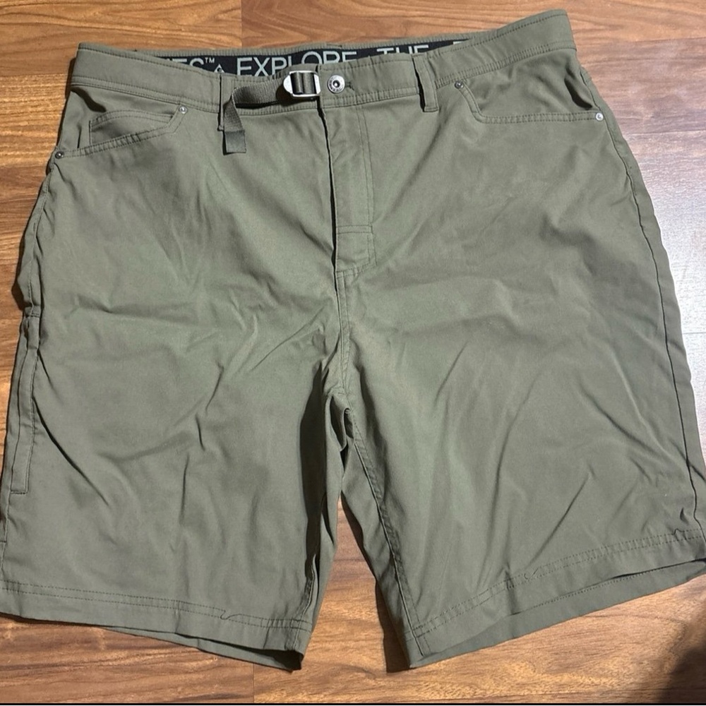 Gerry Weber Men's Khaki Shorts